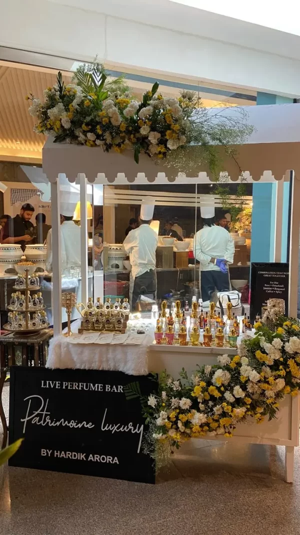 Live Perfume Designer Bar 30ml 100 guest ( WITHIN DELHI )